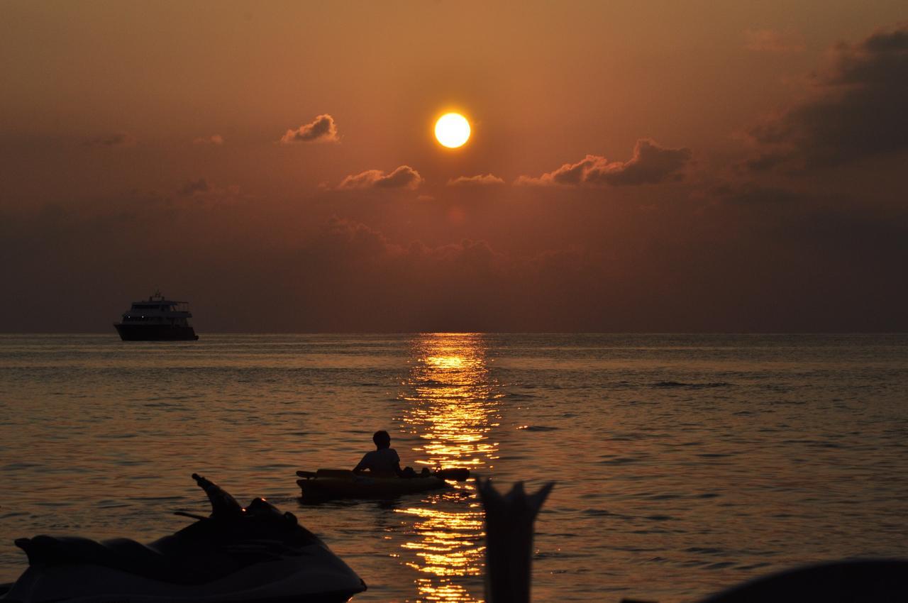 Salt Beach Hotel Maafushi Exteriér fotografie